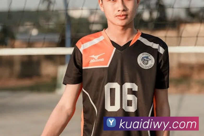 华体育会登录网官网APP 体育赛事宣传图